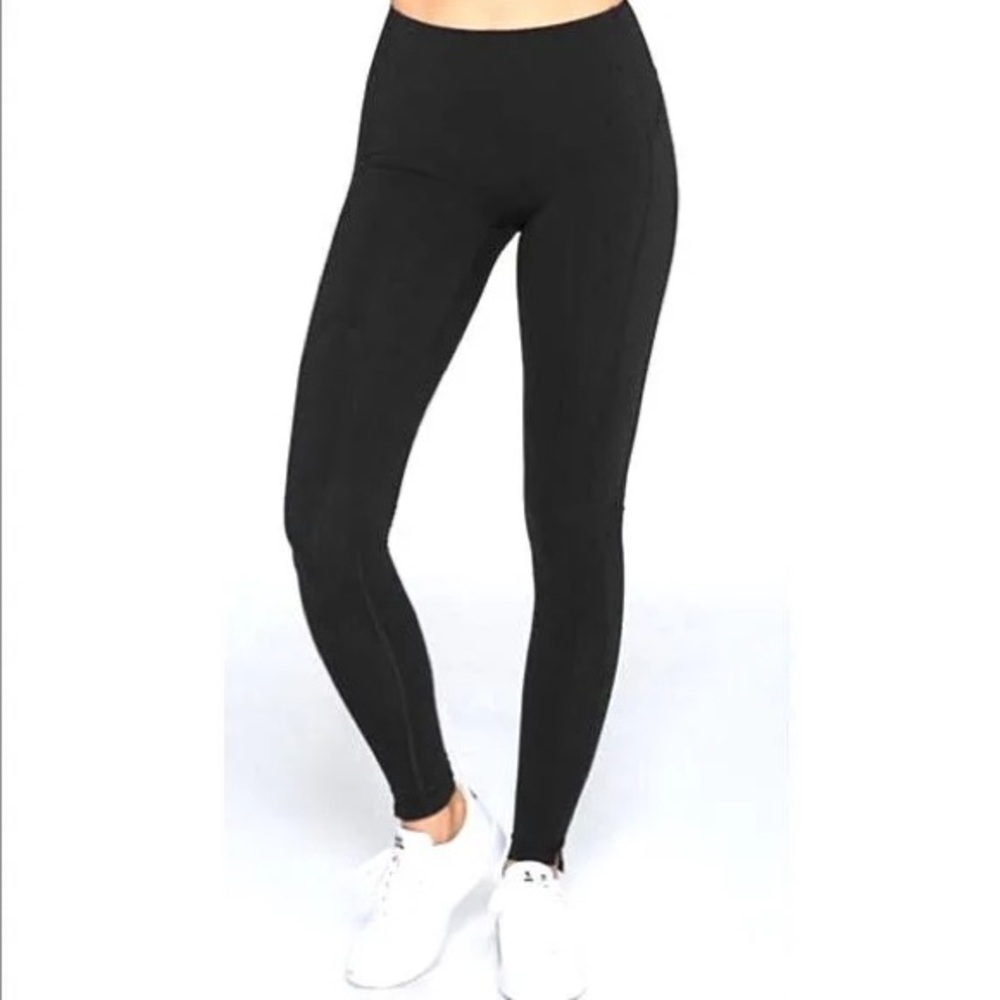Spanx Everywear Split-hem Firm Control Leggings Medium - Picture 2 of 12